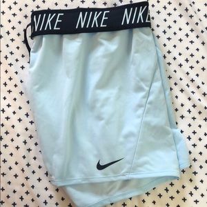 Nike Dri-Fit Loose Shorts
